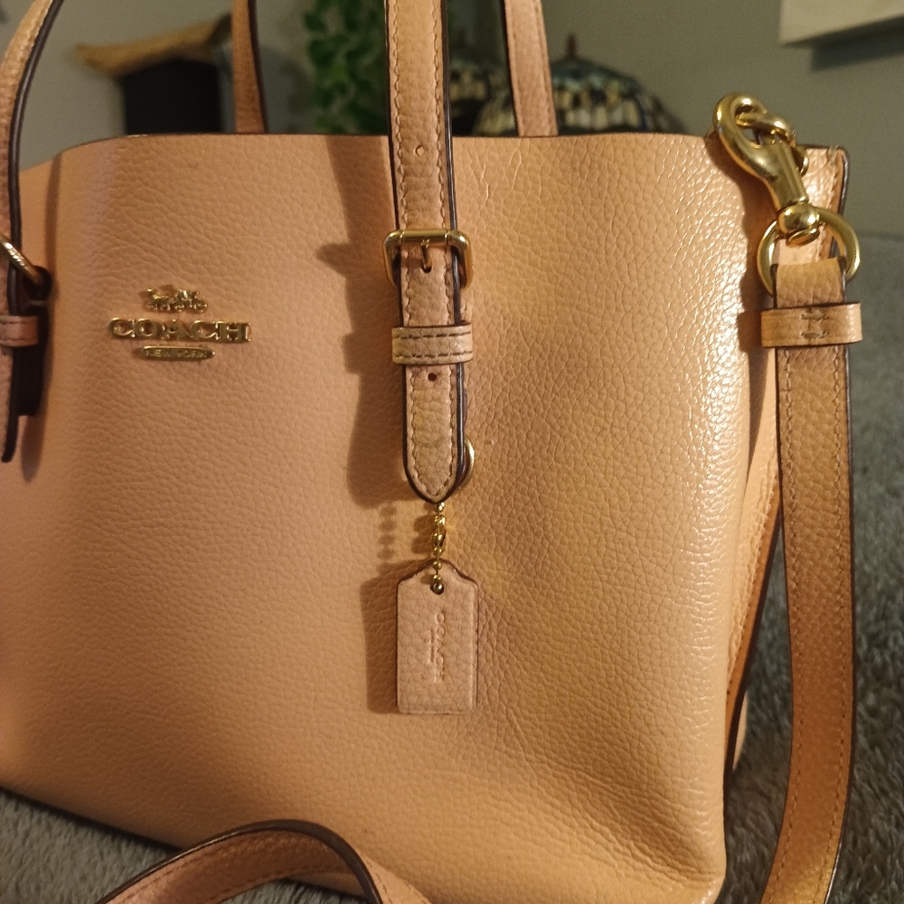 Coach Mollie 25 Tote Bag in Peach/Light Pink - Picture 10 of 11